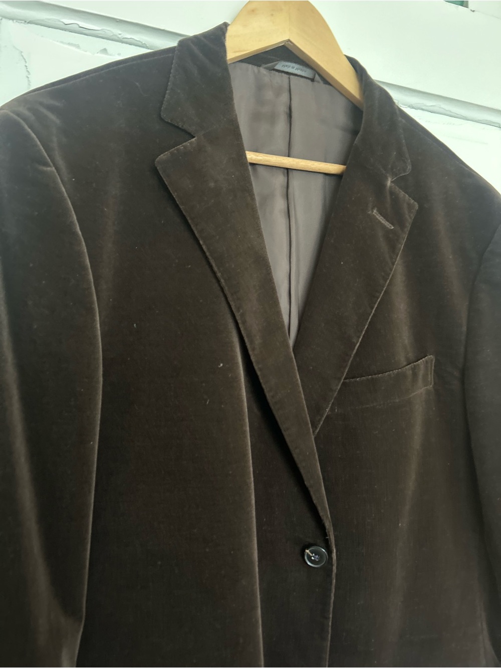 Men's Dark Brown Velvet Blazer - Two-Button Notch Lapel - Picture 11 of 13